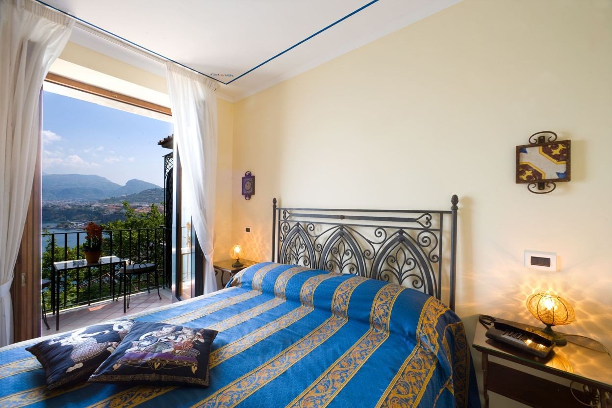 Sorrento, 03