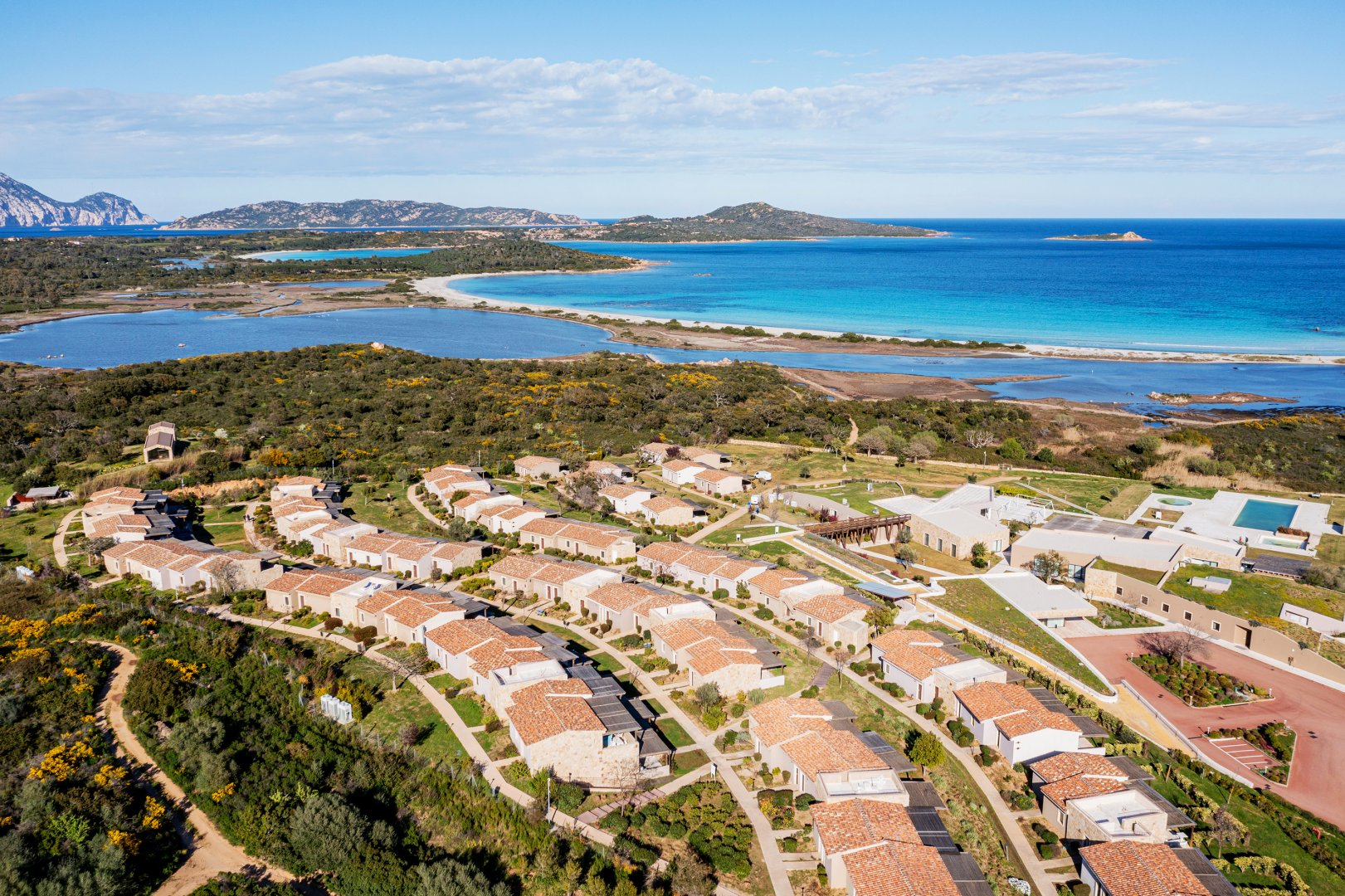 San Teodoro, 01