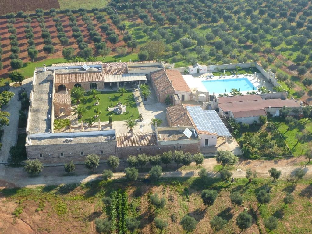 Sternatia, 01