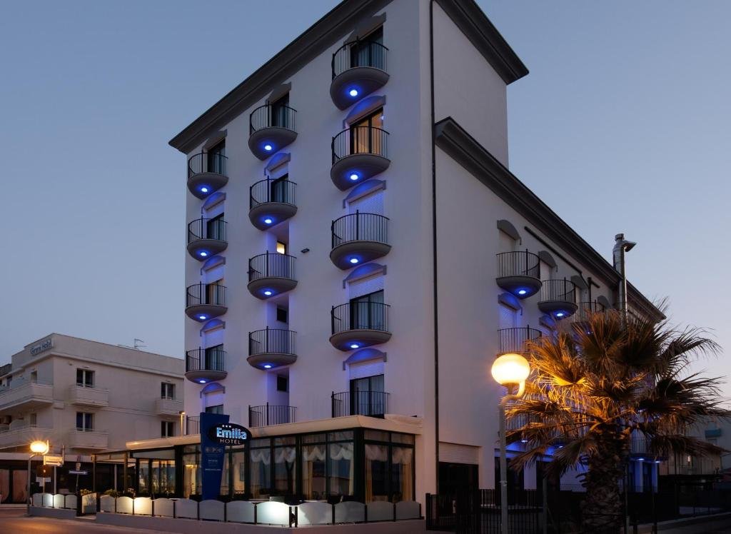 Torre Pedrera, 01