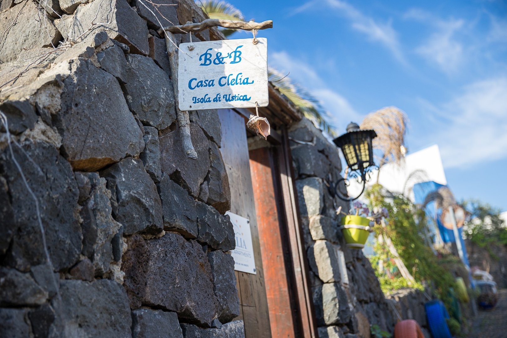 Isola di Ustica, 01