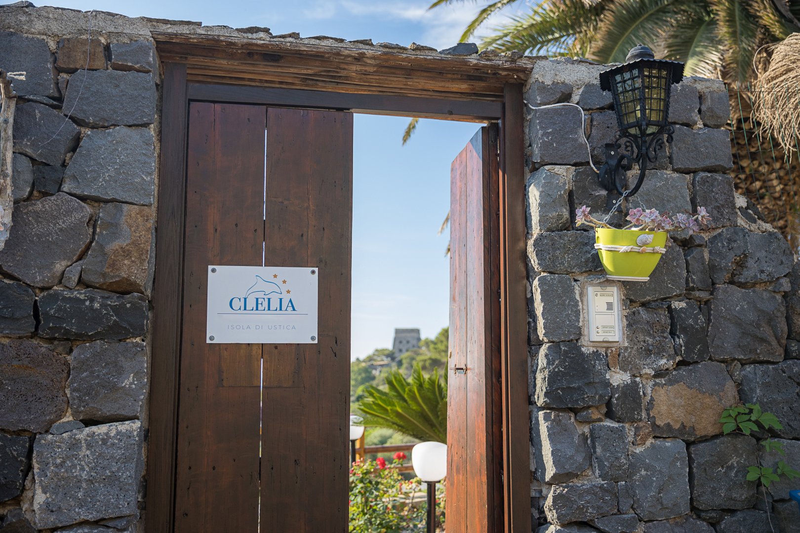 Isola di Ustica, 02