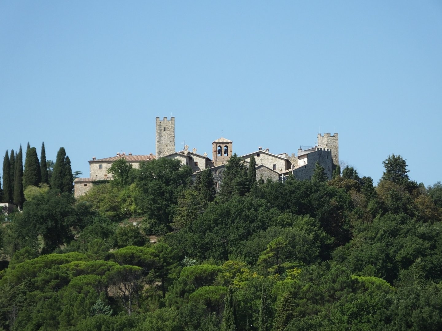 Valfabbrica, 01