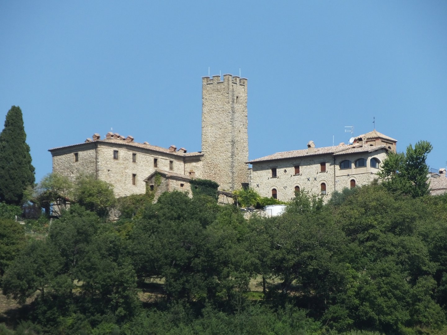 Valfabbrica, 13