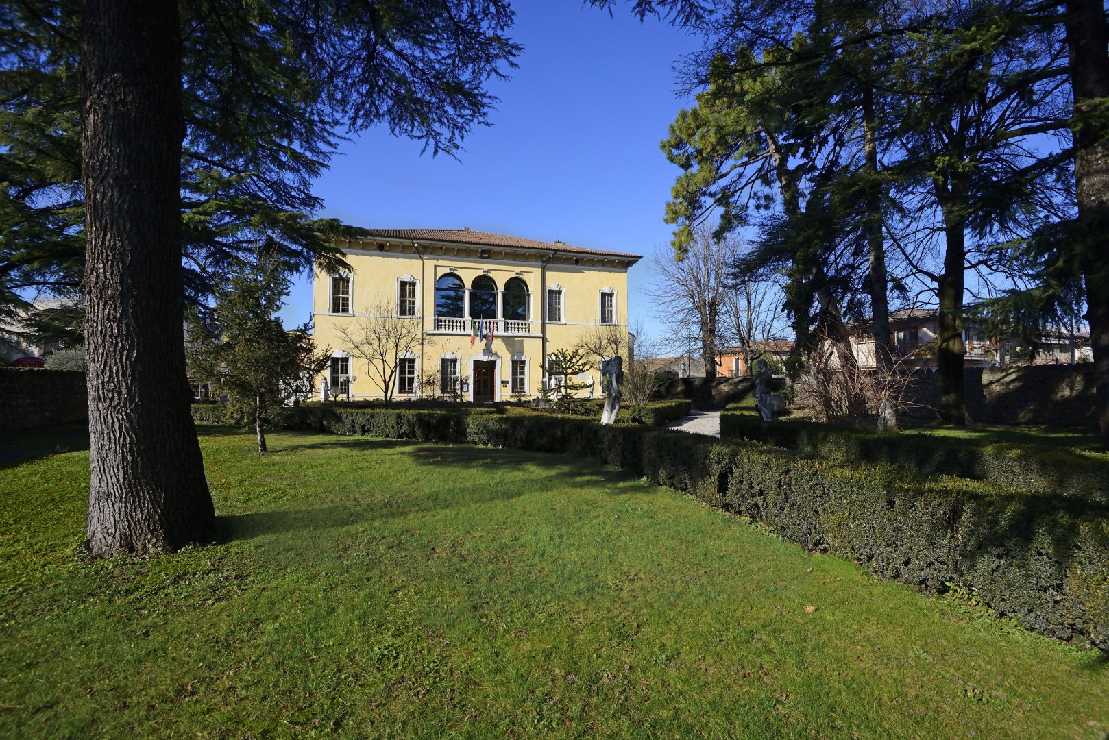Pescantina, 25
