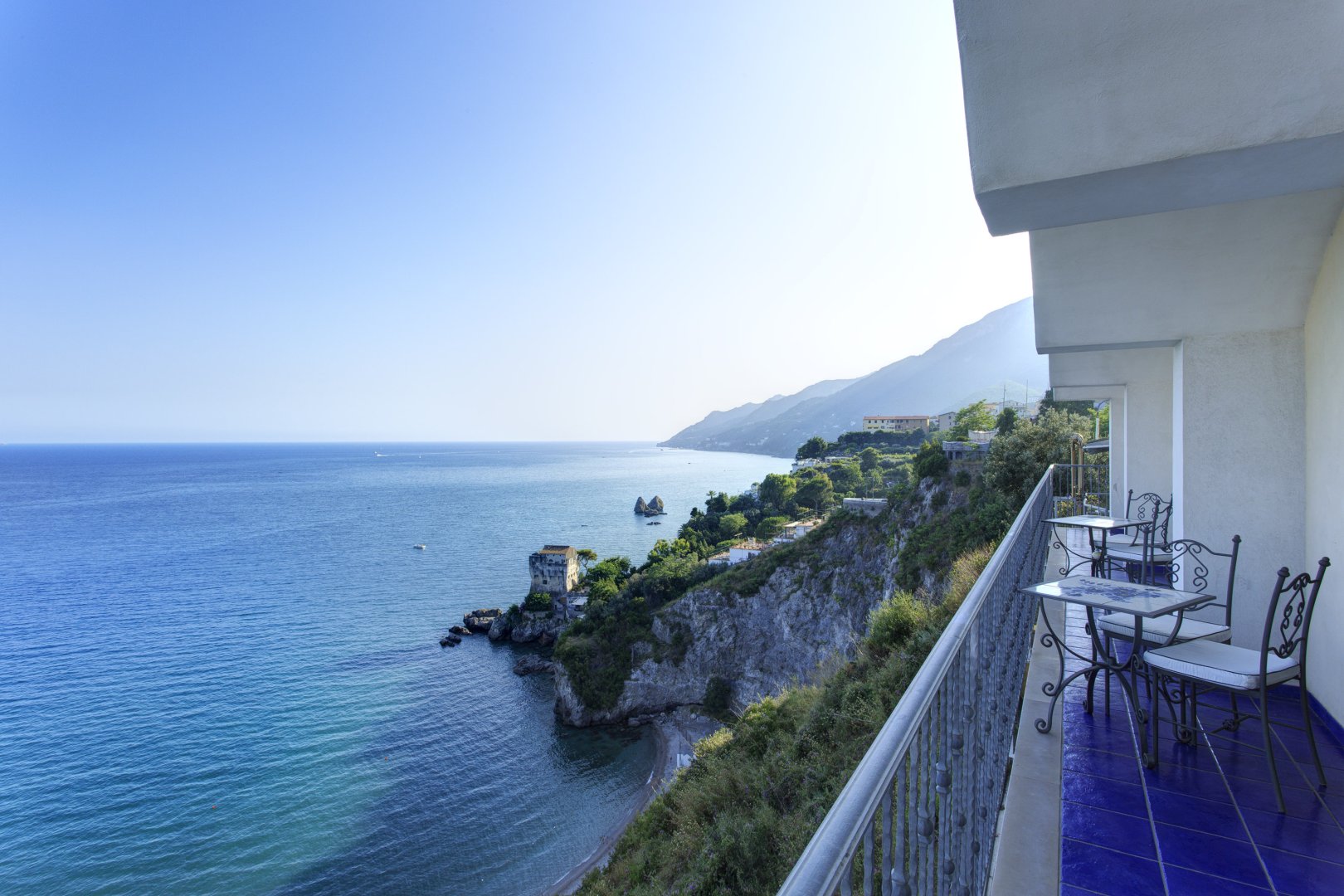 Vietri sul Mare, 26