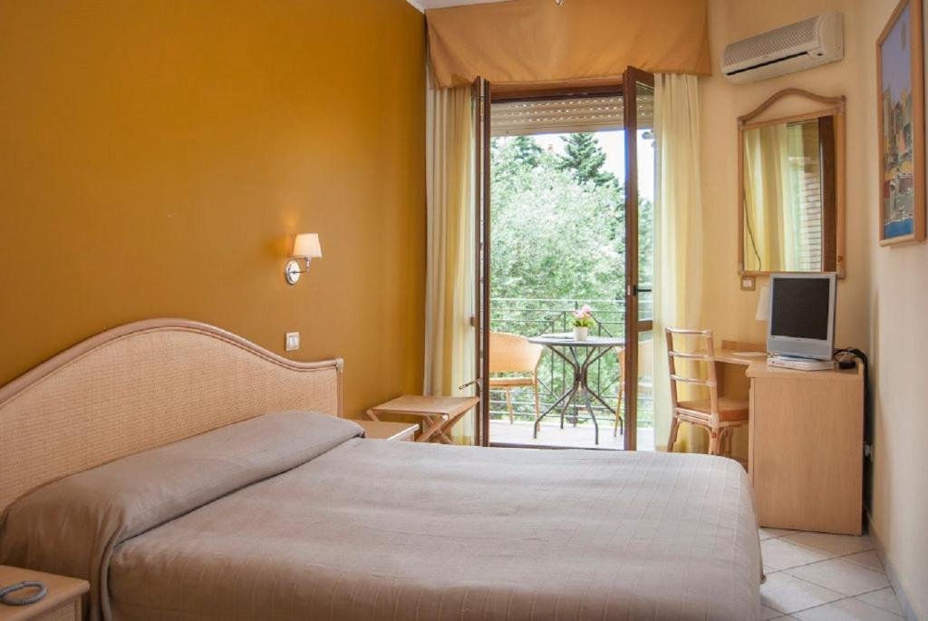 Villammare, 04